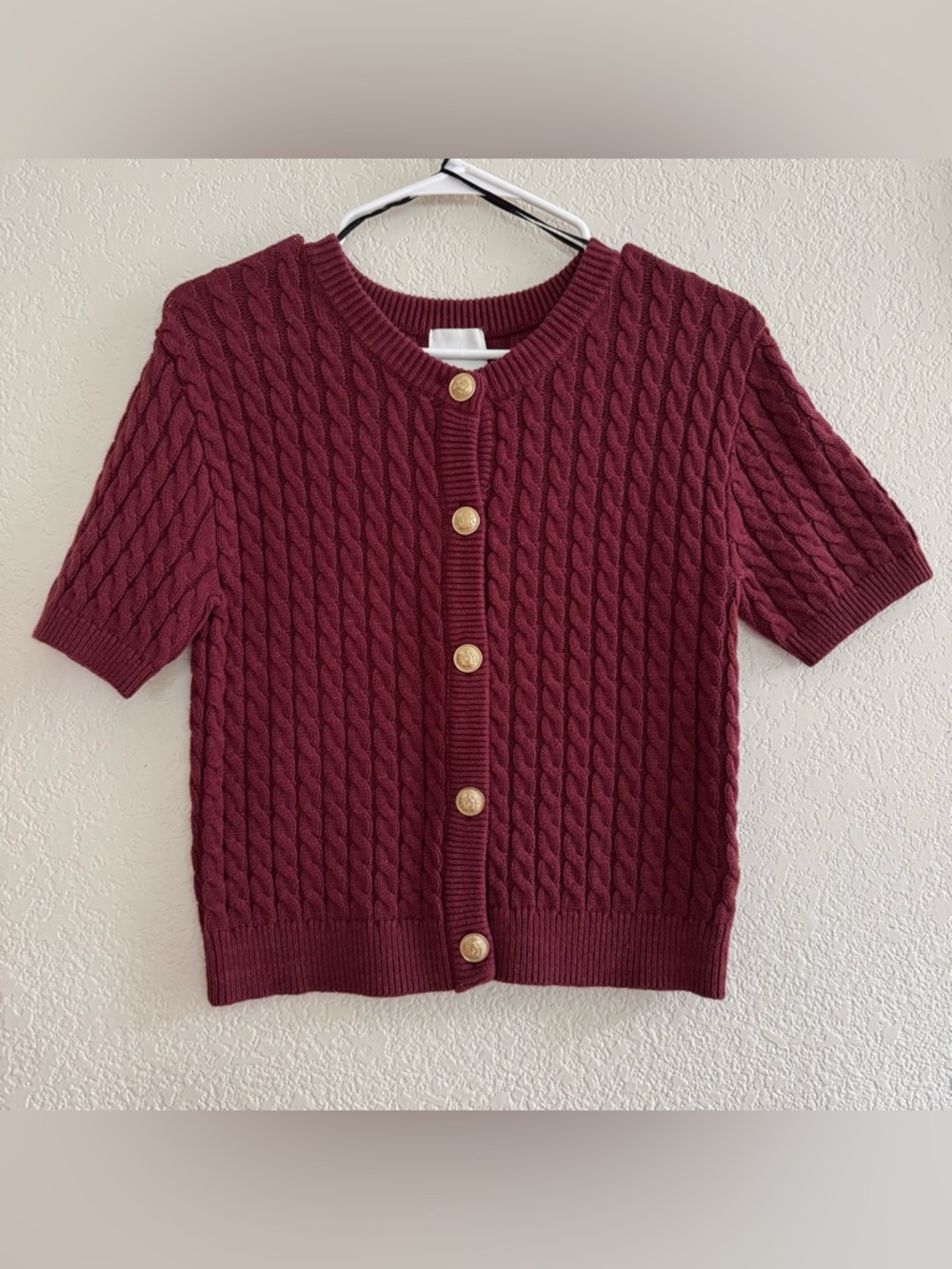 H&M Burgundy Red Classic Cable-Knit Short-Sleeve Cardigan Golden Button Preppy M